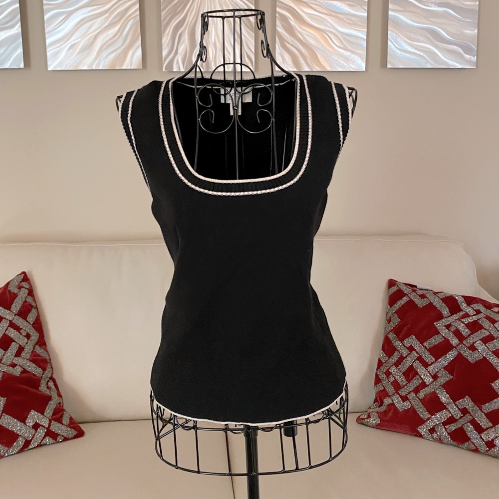Ann Taylor | Sweater vest, black and white